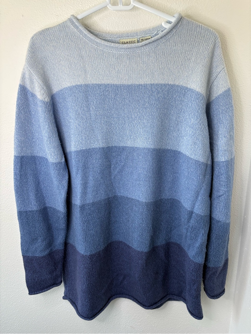 Classic Elements Gradient Blue Striped Women’s Sweater - 16/18W - A1